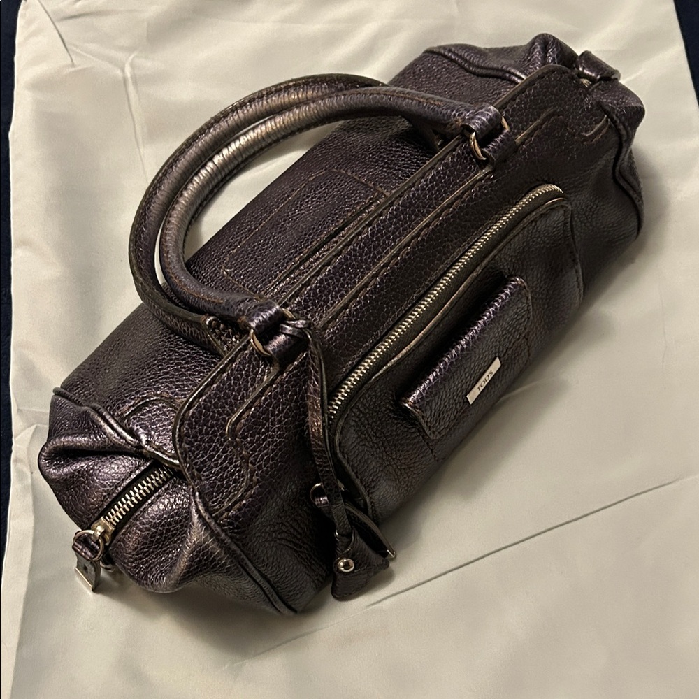 Tod's BLACK METALLIC Pebbled Leather Satchel - Picture 6 of 6